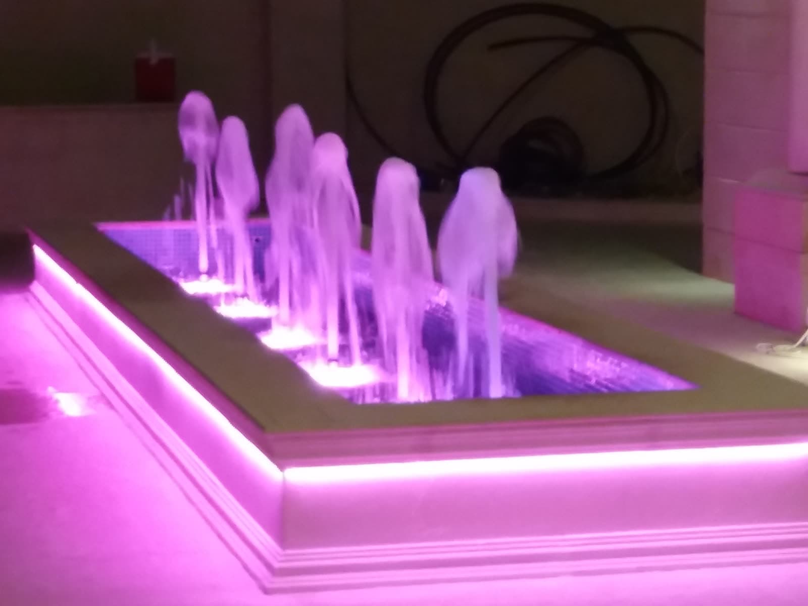 Fountain water feature by QFountains, view 5