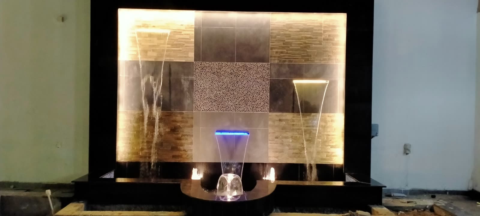 Fountain water feature by QFountains