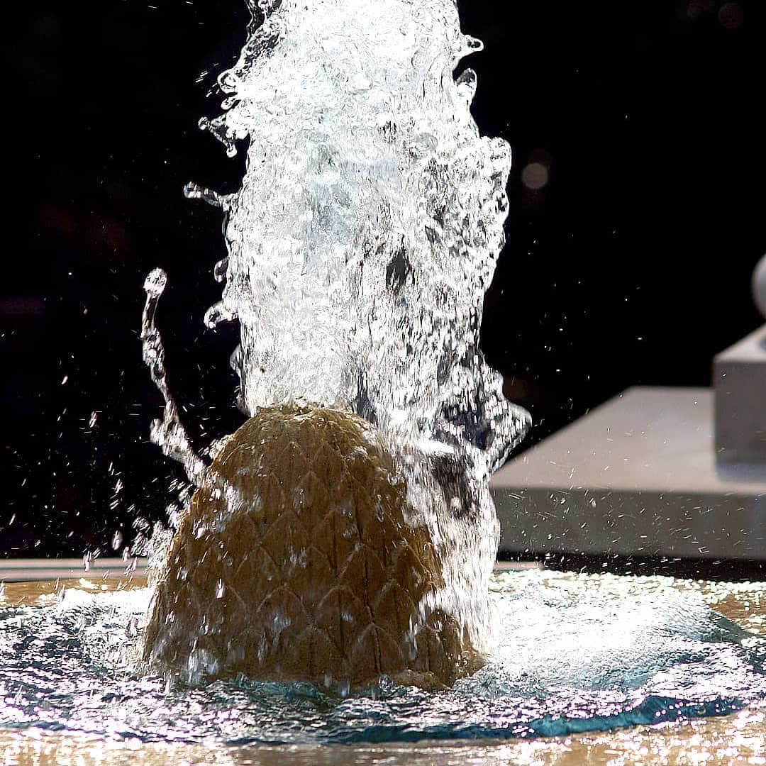 Fountain water feature by QFountains, view 4