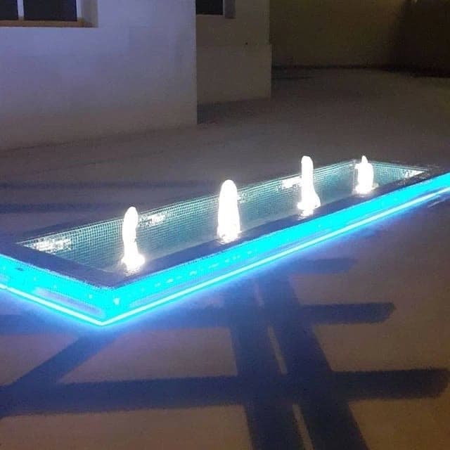Fountain water feature by QFountains, view 4