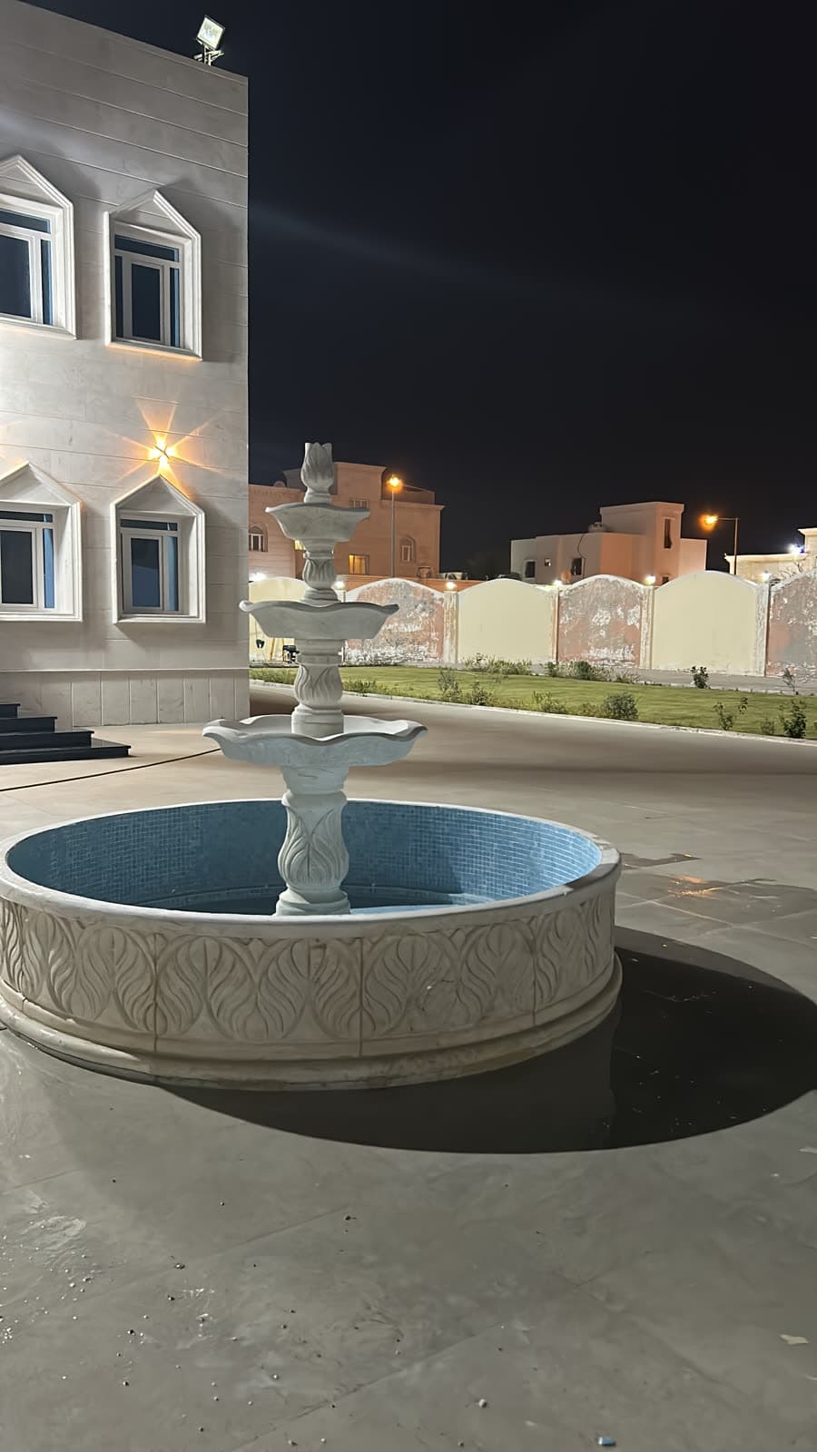 Landscape water feature by QFountains, view 3