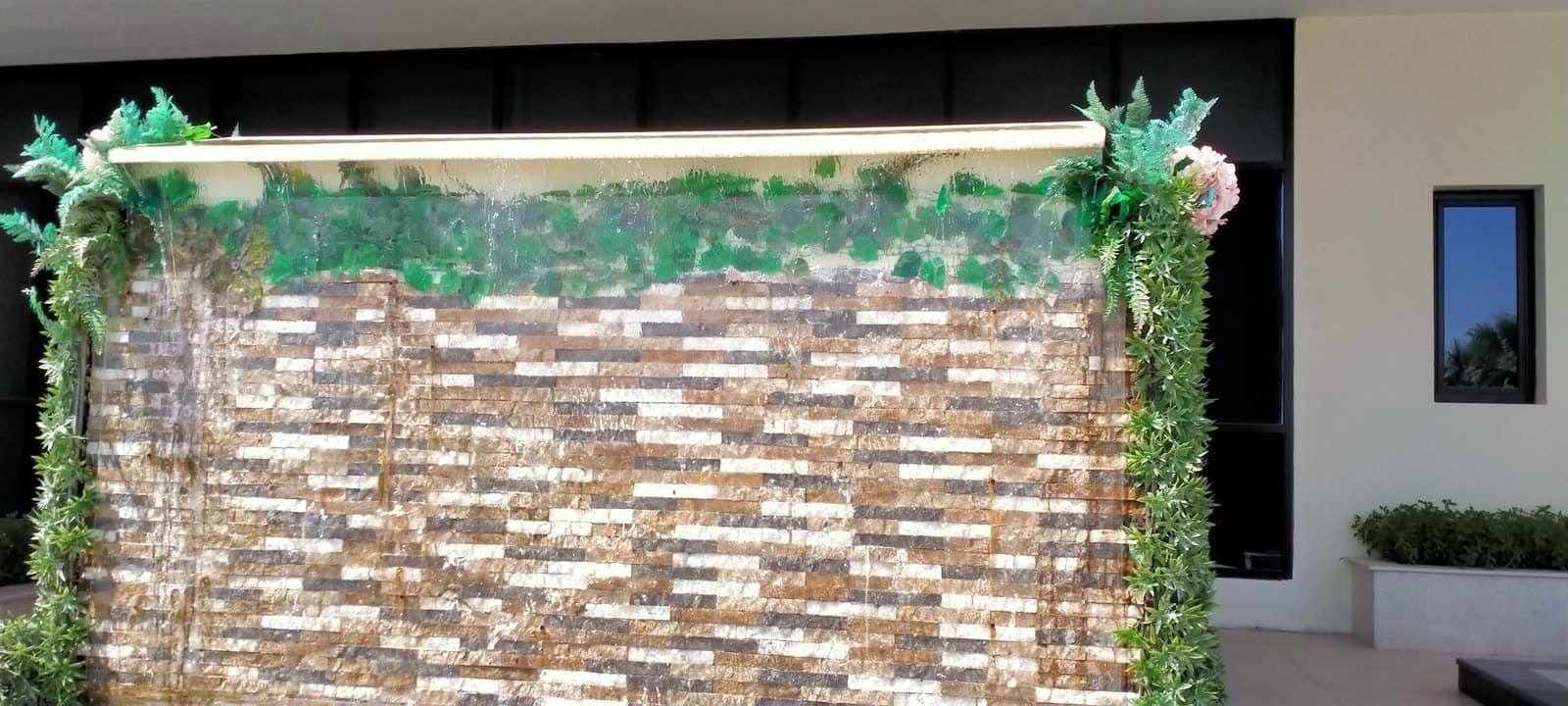Waterfall water feature by QFountains, view 2