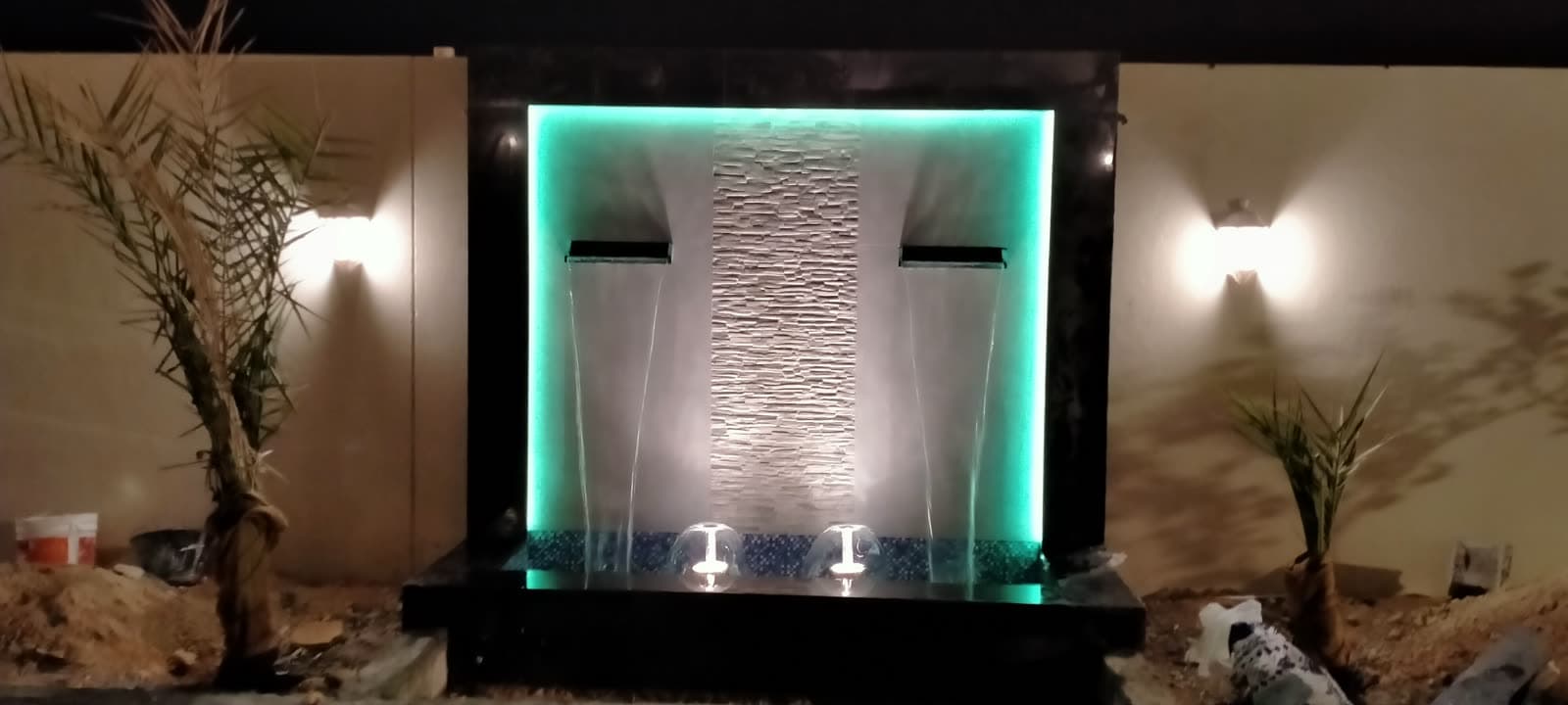 Waterfall water feature by QFountains, view 2